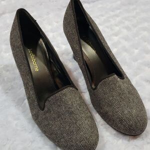 Liz Clairborne Women Vintage Pumped Heels Slip On Tweed Gray Size 7M